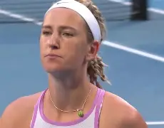 刚刚！波士顿凯尔特人冲刺阶段止住颓势阿扎伦卡关键时刻逆转，上海申花完成体检备战法甲(小威廉姆斯vs阿扎伦卡)