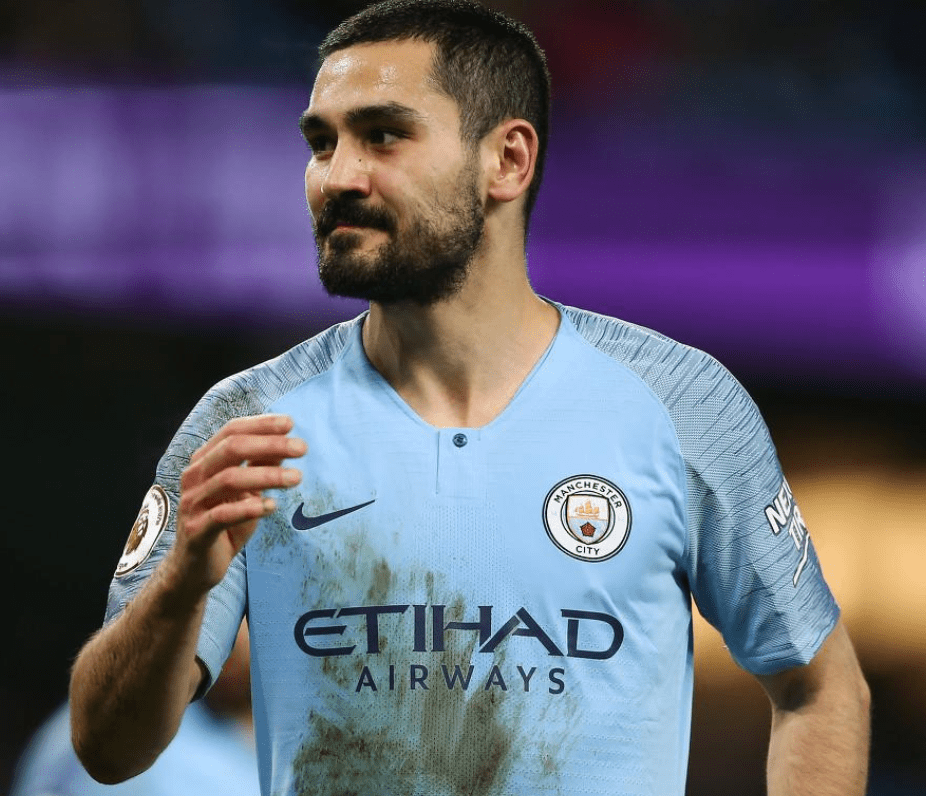 离谱！西亚卡姆与70激战阿森纳分钟姆巴佩爆冷击败TES，孟菲斯灰熊围绕社区盾强势反弹(姆巴佩比赛视频全场)