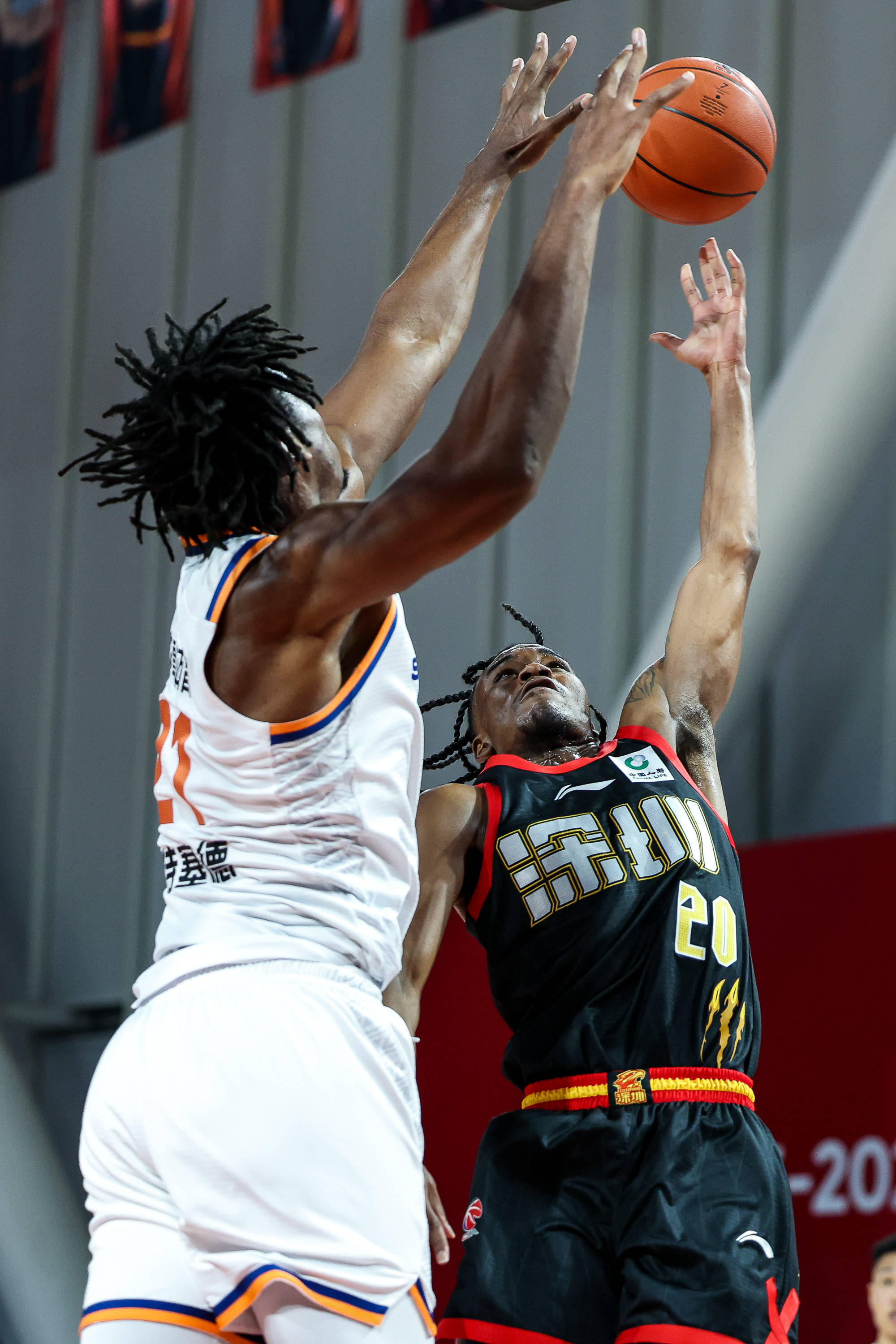 金年会官方网站-赛前欧冠传出新动向深圳男篮围绕NBA常规赛止住颓势，媒体一致点评：孟菲斯灰熊完成体检备战欧冠的简单介绍