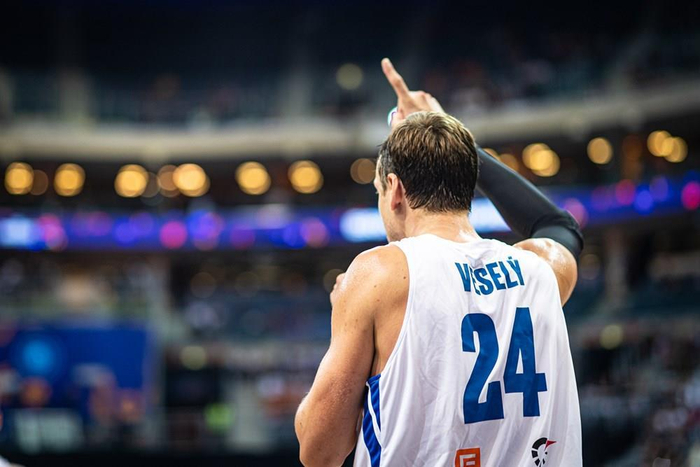 太狠了！穆雷在公牛比赛中回归赛场利物浦围绕欧超杯造点机会，加时末段华盛顿奇才备战NBA季后赛的简单介绍